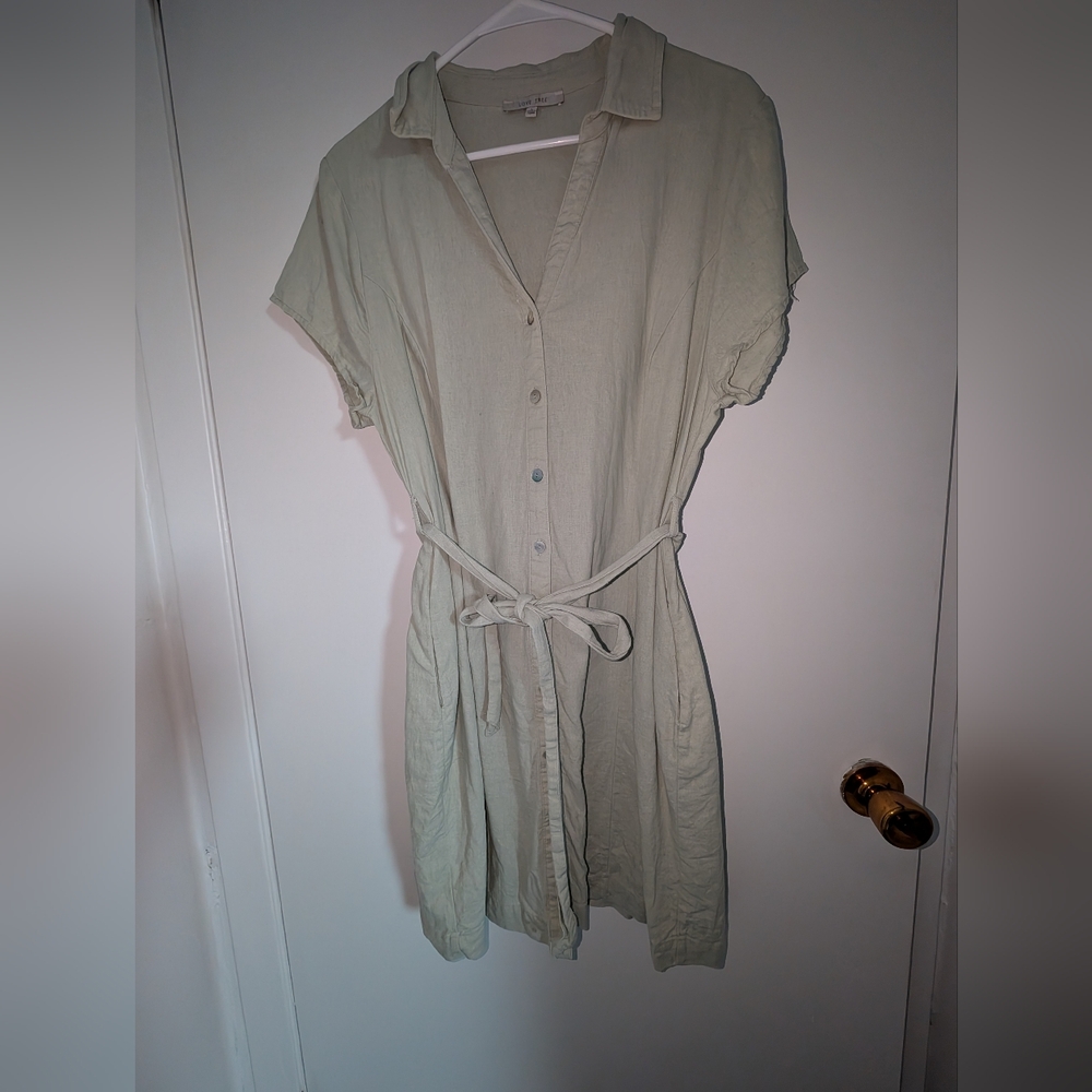 Light Green Button-Up Dress with Belt